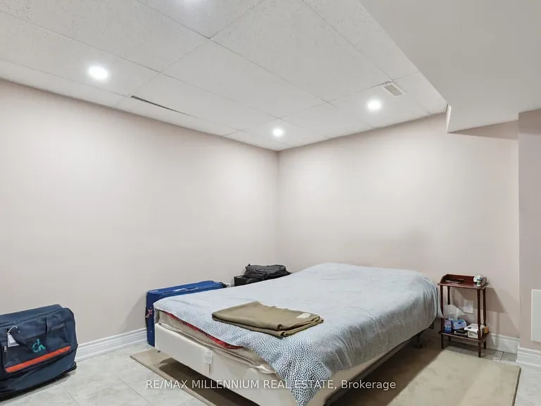 5687 Goldenbrook Dr #BASEMENT — Photo 7
