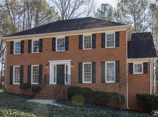 500 Timber Laurel Ln, Lawrenceville, GA 30043