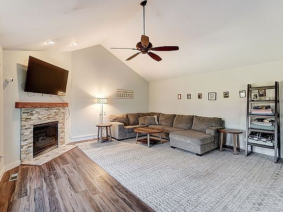 5th image of 7117 Lakota Ridge Dr