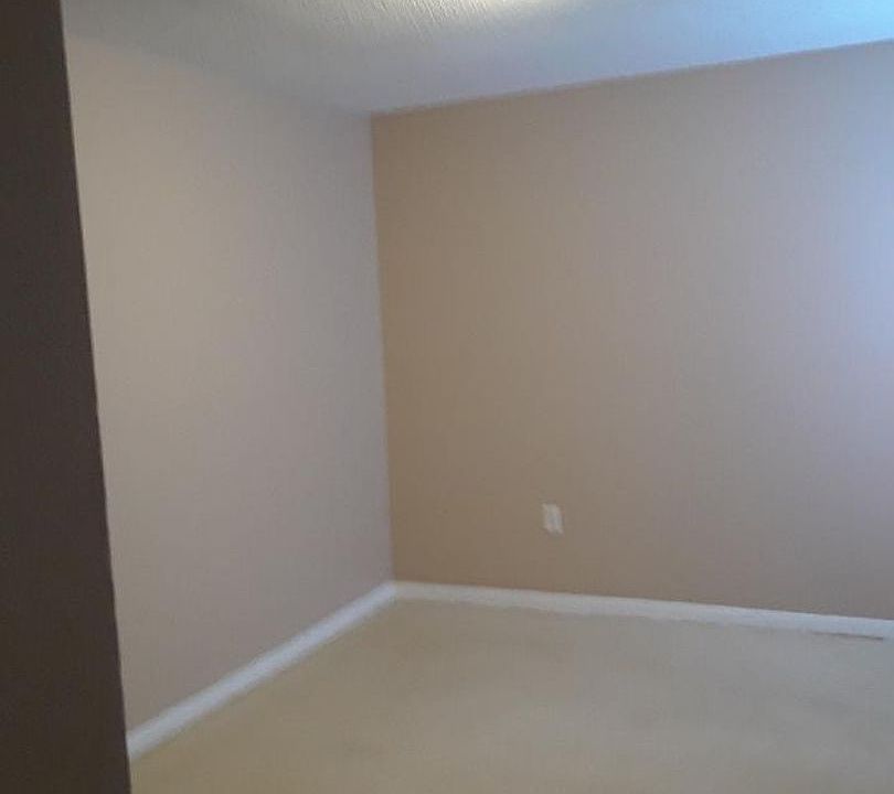1st image of 3202 Crystal Hills Loop S