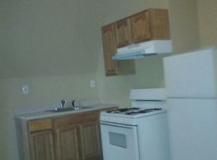 744 S 15th St #3, Newark, NJ 07103