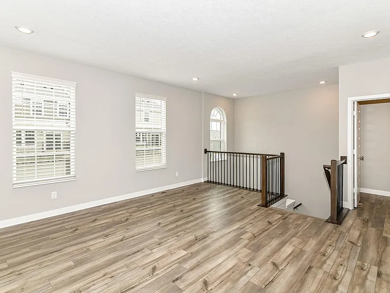 6886 Sunstone Pl — Photo 4