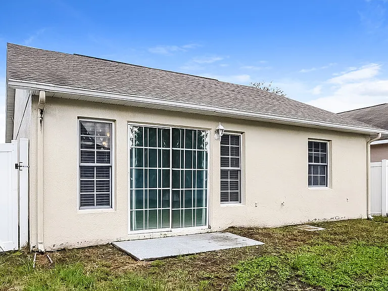 2459 Parsons Pond Cir — Photo 16