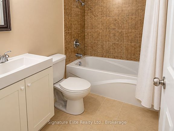 5th image of 257 Keele St #Basement
