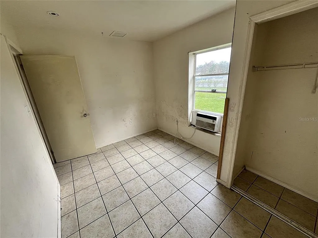 2 bed, 1.0 bath, 575 sqft, $800 — Photo 4