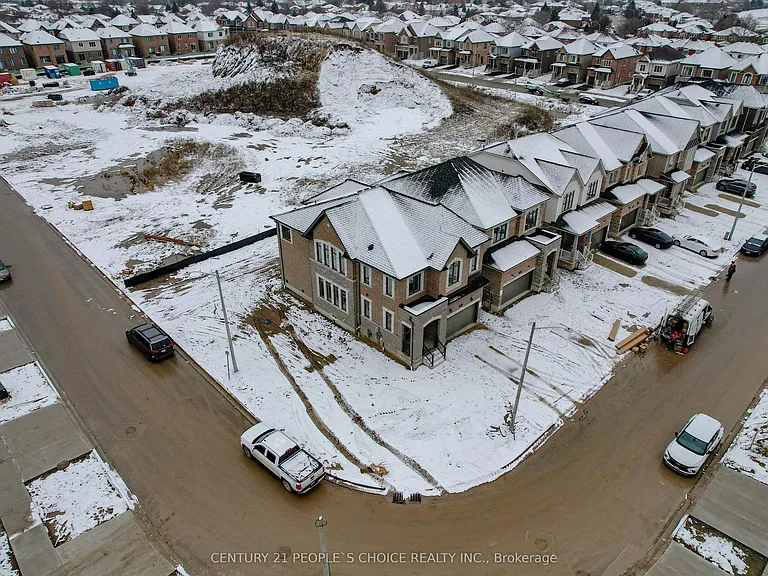 31 Garland Ave — Photo 40