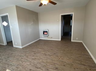 417 E 17th Ave APT 4, Pampa, TX 79065
