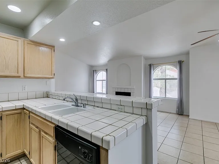 7570 W Flamingo Rd #252 — Photo 26