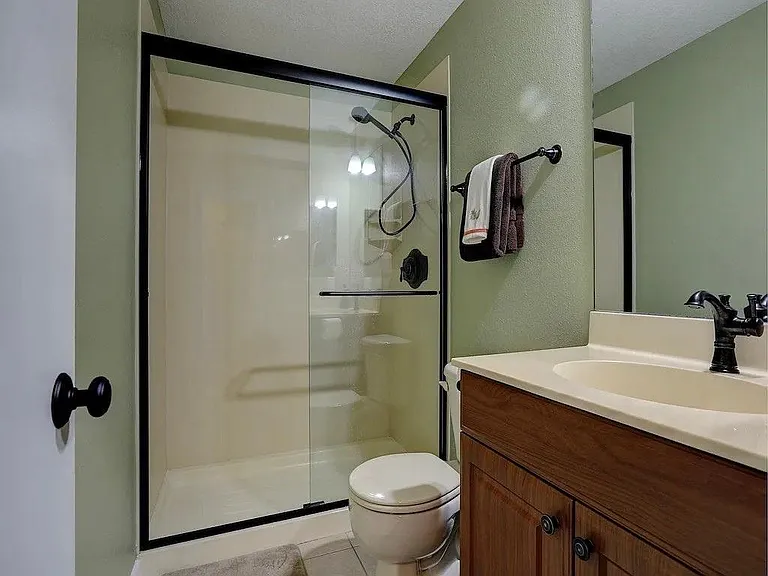 5835 Marina Dr #1 — Photo 13