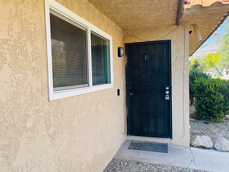 620 E Main St #A — Photo 1