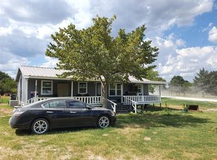 2747 Lacy Ln, Bedias, TX 77831