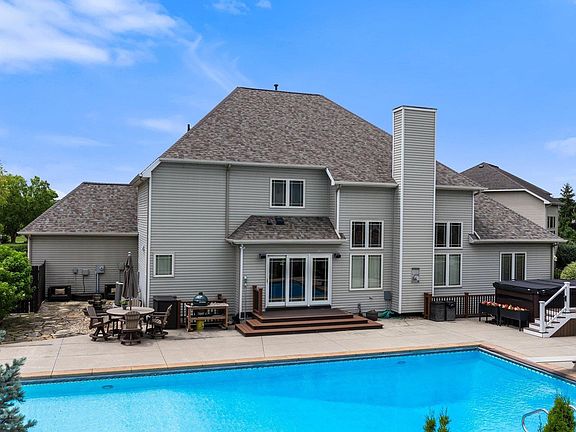 2nd image of 4321 Bandera Cv