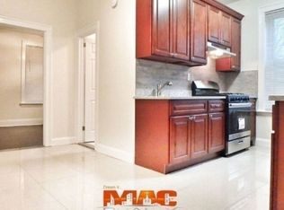 22-68 28th St #1G, Astoria, NY 11105