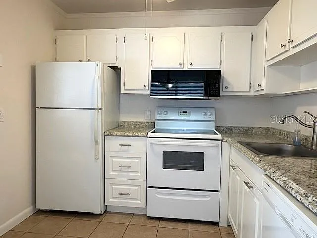1901 Andover Way #38 — Photo 10
