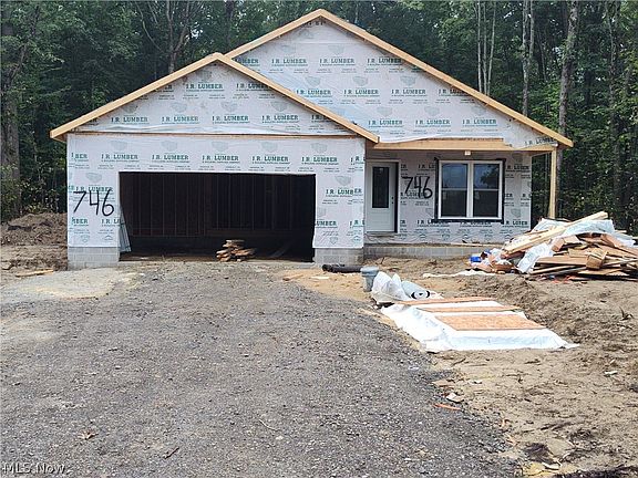 2nd image of 746 Rome Rock Creek Rd