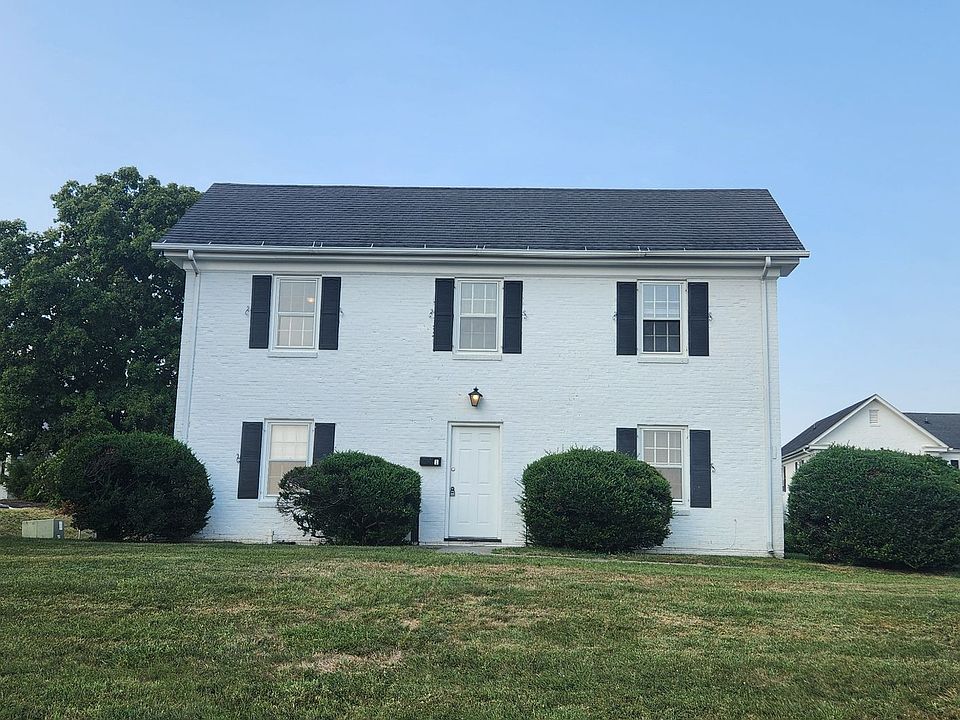 1st image of 6502 Carefree Ln APT 1