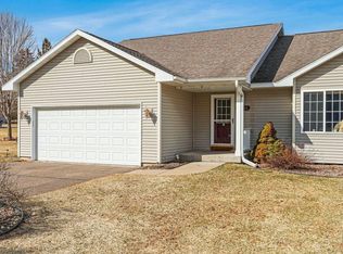 2434 Sunset Dr, Eau Claire, WI 54703