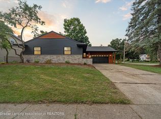 2717 Belaire Dr, Lansing, MI 48911