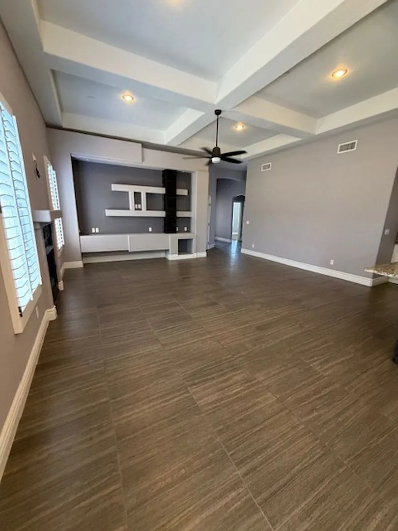 12300 Hartlepool — Photo 4