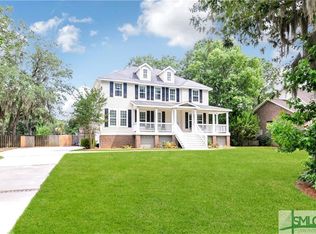 394 Sterling Woods Dr, Richmond Hill, GA 31324