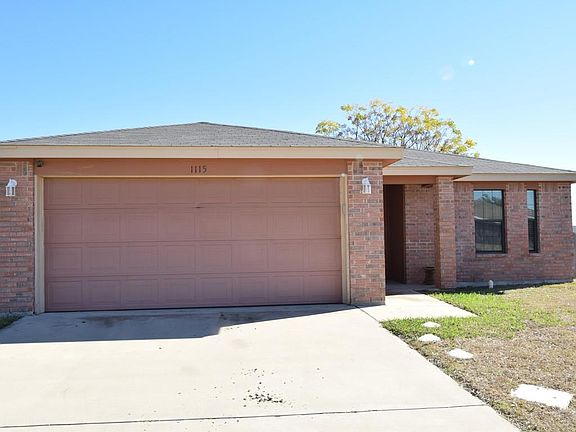 2nd image of 1115 Katelyn Cir