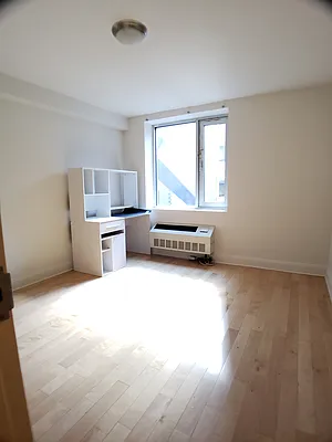 Rented by Douglas Elliman | media 11