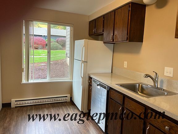 5th image of 12444 SE 60th Ct APT C