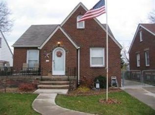 14104 Clairview Ave, Cleveland, OH 44111