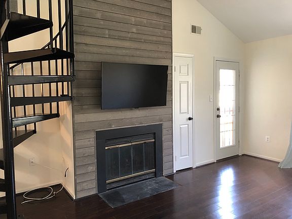 5th image of 20514 Shadyside Way #B