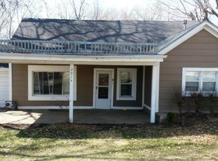 2914 S Claremont Ave, Independence, MO 64052