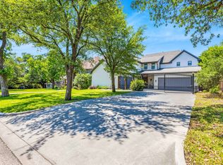 9415 Thornberry Ln, Dallas, TX 75220