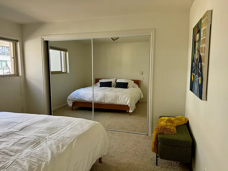 2714 Fairview Ave E #501 — Photo 32