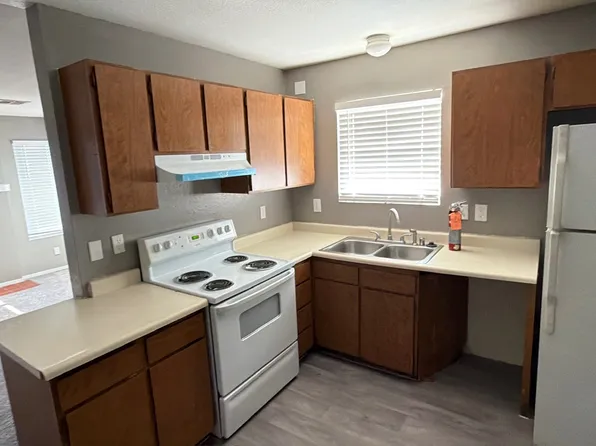 4224 Middlesex Ave APT C, Las Vegas, NV 89110