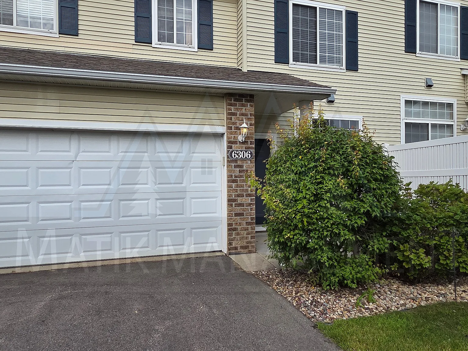 2 bed, $1,550 — Photo 3