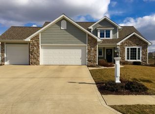 1214 Henlock Dr, Fort Wayne, IN 46818