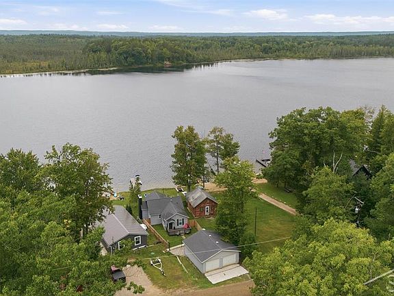 5th image of 2909 Chippewa Trl