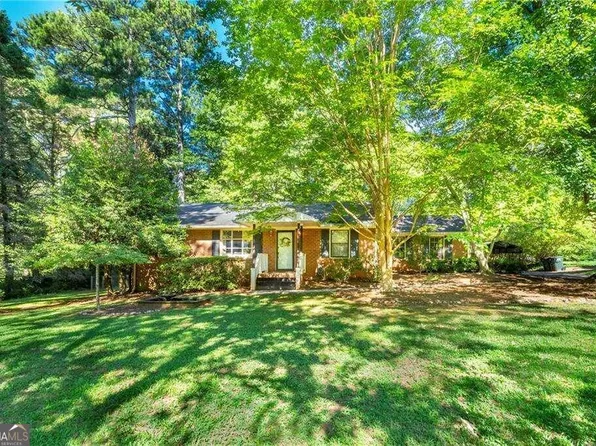 130 Knob Lick Dr, Athens, GA 30605