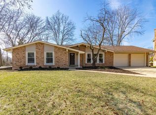 14768 Plumas Dr, Chesterfield, MO 63017