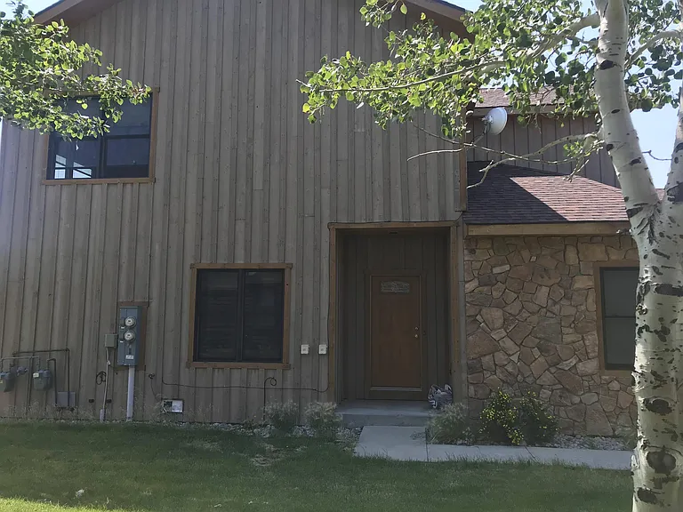 125 Mulligan Ln #1 — Photo 15