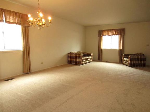 Living / Dining