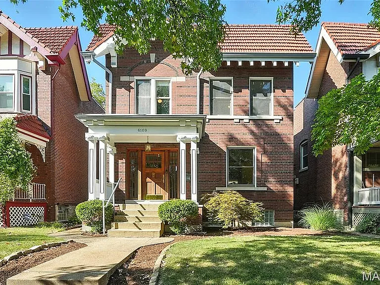 6109 McPherson Ave — Photo 1