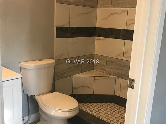 4th image of 3524 Jungle Dr Unit 5