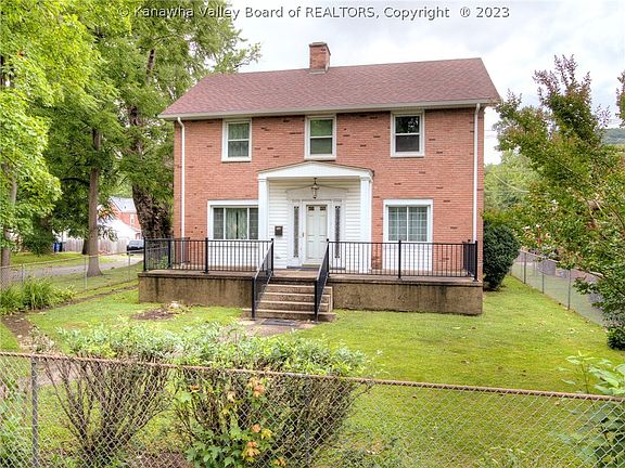 4400 Noyes Ave SE, Charleston, WV 25304 | Zillow