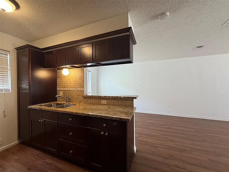 1410 Blalock Rd #10 — Photo 5