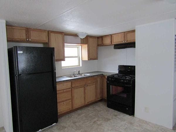 1st image of 506 Pebble Ln