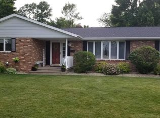 1116 Frontenac Ave, Stevens Point, WI 54481