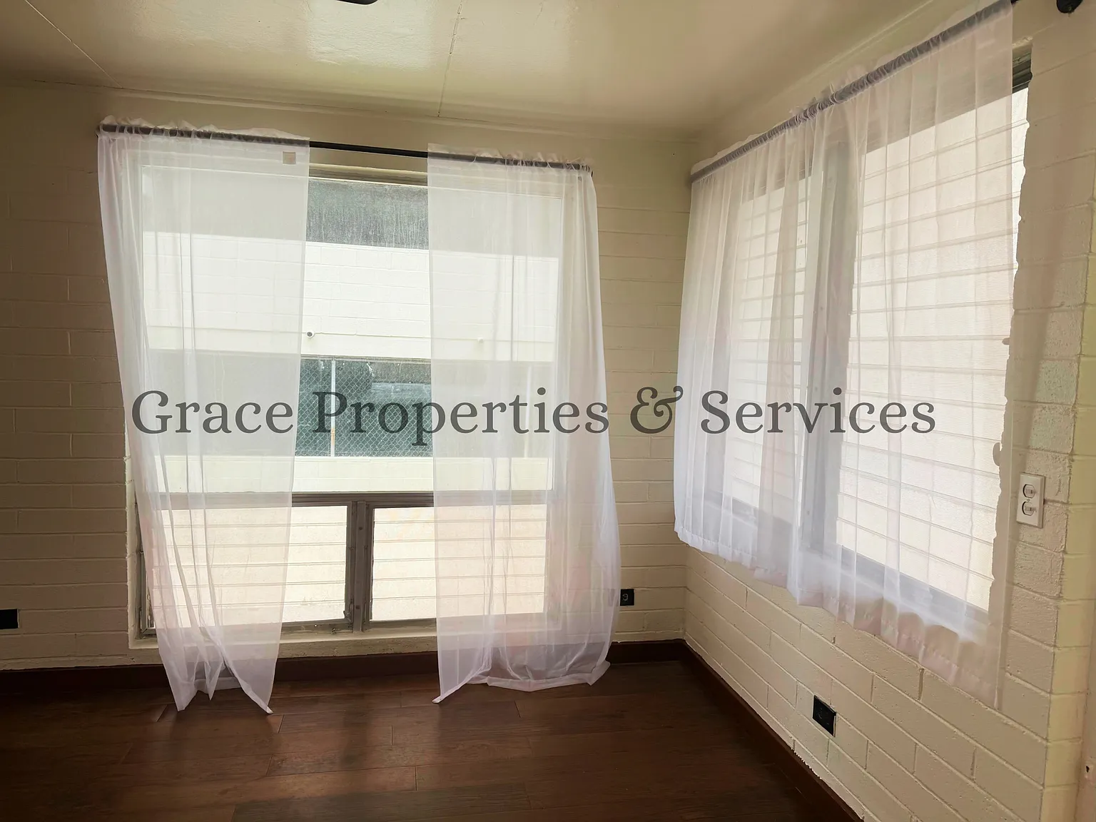 2212 Aloha Dr — Photo 3