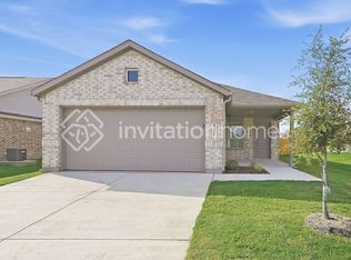 1337 Still Pond Dr, Crowley, TX 76036