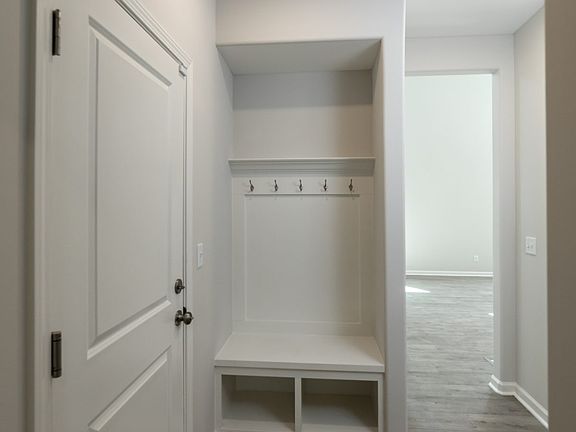 Vertical lockers