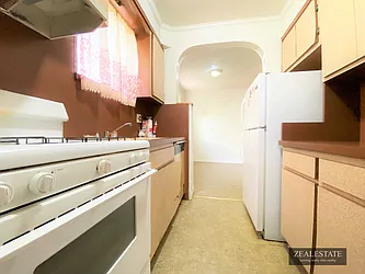 Rented by ZealEstate Group Inc